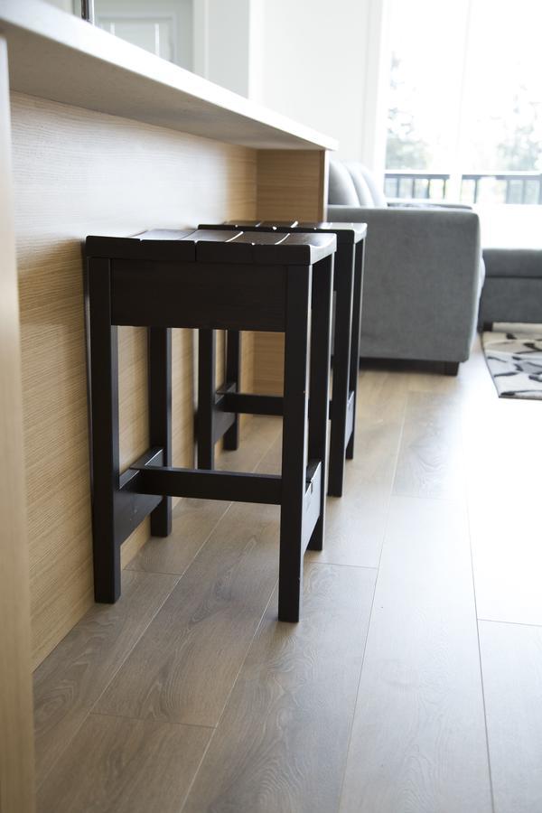 Pacific Point Market And Suites Powell River Exteriör bild